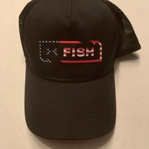 NWOT. Under Armour Men's Fish Hook Trucker Snapback Hat